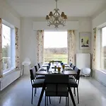 Villa Le Beau Souvenir, *