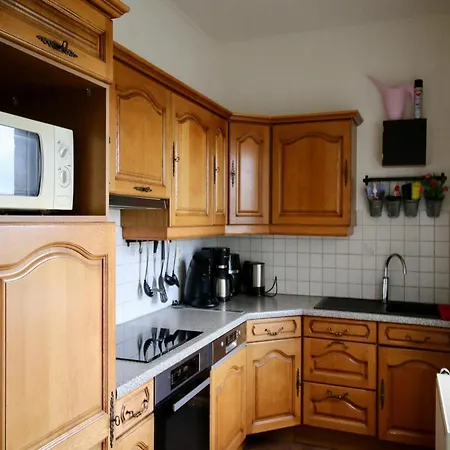 Le Beau Souvenir, Noiseux Villa Noiseux